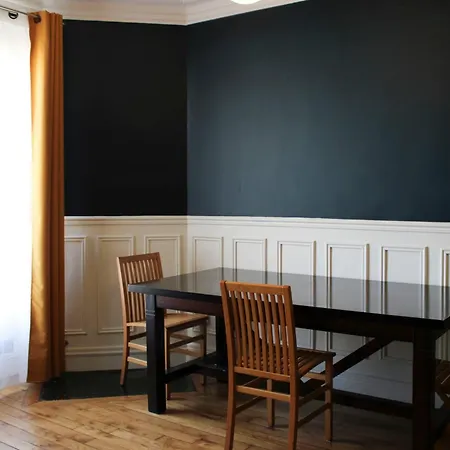 Apartament 2 Near The Sacre-coeur Paryż